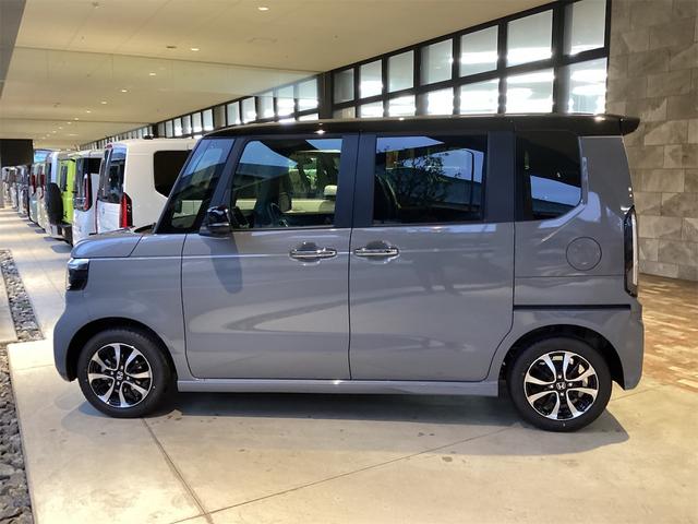 ホンダ N-BOXカスタム 8枚目