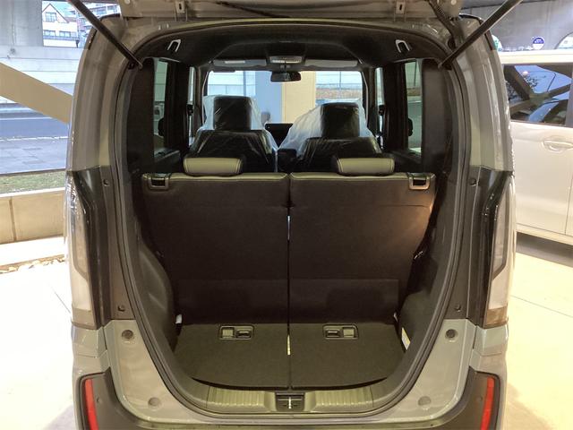 ホンダ N-BOXカスタム 19枚目