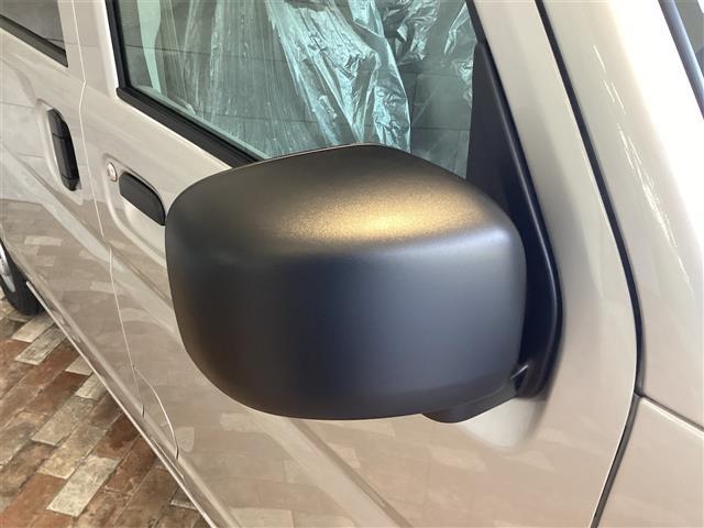 日産 クリッパーバン 12枚目