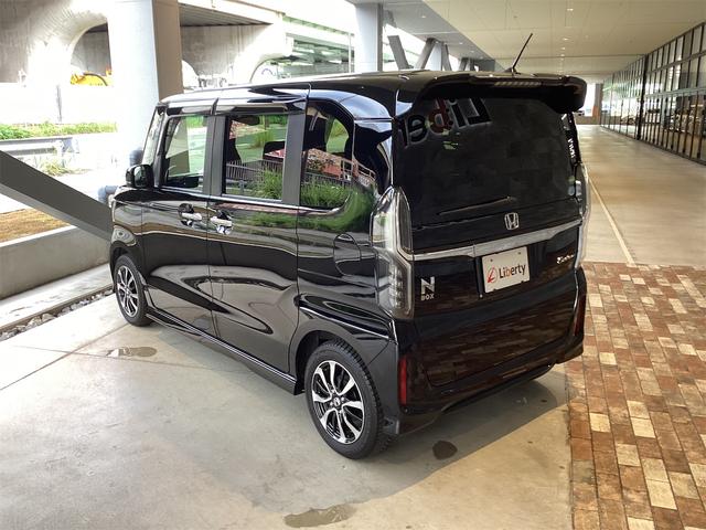 Ｎ－ＢＯＸカスタム Ｇ・Ｌホンダセンシング　ドライブレコーダー　ＥＴＣ　バックカメラ　両側スライド・片側電動　クリアランスソナー　オートクルーズコントロール　レーンアシスト　衝突被害軽減システム　オートライト　ＬＥＤヘッドランプ　スマートキー（7枚目）