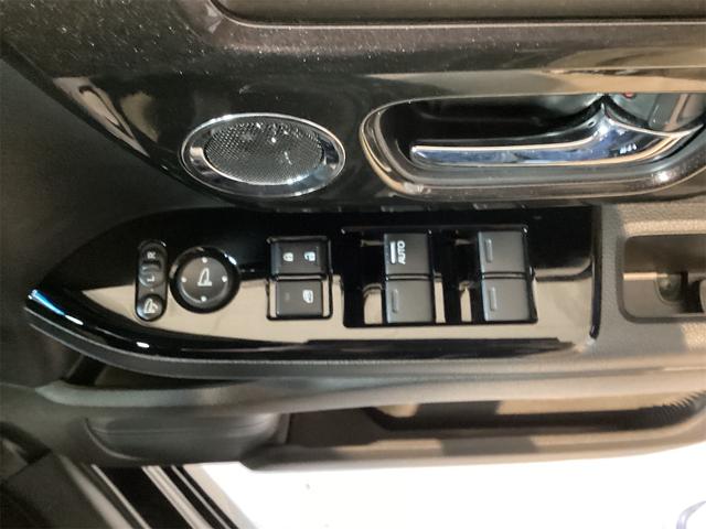Ｎ－ＢＯＸカスタム Ｇ・Ｌホンダセンシング　ドライブレコーダー　ＥＴＣ　バックカメラ　両側スライド・片側電動　クリアランスソナー　オートクルーズコントロール　レーンアシスト　衝突被害軽減システム　オートライト　ＬＥＤヘッドランプ　スマートキー（21枚目）