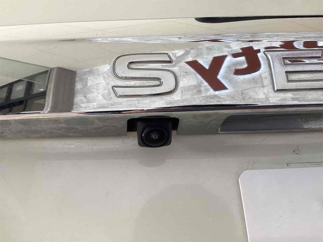 セレナ ハイウェイスター　Ｓ－ハイブリッド　Ｖエアロモード　ＥＴＣ　バックカメラ　ナビ　ＴＶ　クリアランスソナー　オートクルーズコントロール　両側電動スライドドア　ＨＩＤ　スマートキー　アイドリングストップ　電動格納ミラー　後席モニター　３列シート　ＣＶＴ（20枚目）