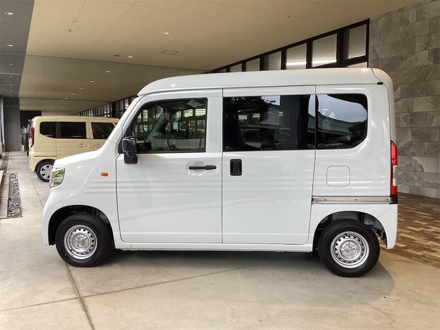 Ｎ－ＶＡＮ Ｇ　ＡＴ　衝突被害軽減システム　クリアランスソナー　オートクルーズコントロール　レーンアシスト　両側スライドドア　アイドリングストップ　オートライト　ＥＳＣ　エアコン　パワーステアリング（16枚目）