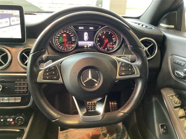 ＣＬＡクラス ＣＬＡ１８０　ＥＴＣ　オートクルーズコントロール　バックカメラ　ナビ　ＴＶ　アルミホイール　オートライト　サンルーフ　ＡＴ　シートヒーター　キーレスエントリー　アイドリングストップ　電動格納ミラー　電動リアゲート（10枚目）