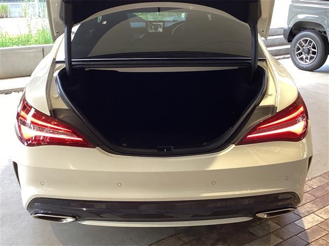 ＣＬＡクラス ＣＬＡ１８０　ＥＴＣ　オートクルーズコントロール　バックカメラ　ナビ　ＴＶ　アルミホイール　オートライト　サンルーフ　ＡＴ　シートヒーター　キーレスエントリー　アイドリングストップ　電動格納ミラー　電動リアゲート（19枚目）