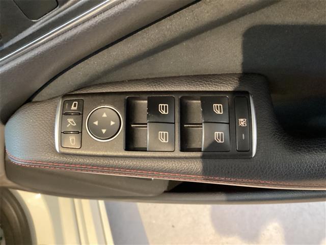 ＣＬＡクラス ＣＬＡ１８０　ＥＴＣ　オートクルーズコントロール　バックカメラ　ナビ　ＴＶ　アルミホイール　オートライト　サンルーフ　ＡＴ　シートヒーター　キーレスエントリー　アイドリングストップ　電動格納ミラー　電動リアゲート（22枚目）