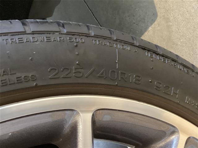 ＣＬＡクラス ＣＬＡ１８０　ＥＴＣ　オートクルーズコントロール　バックカメラ　ナビ　ＴＶ　アルミホイール　オートライト　サンルーフ　ＡＴ　シートヒーター　キーレスエントリー　アイドリングストップ　電動格納ミラー　電動リアゲート（41枚目）
