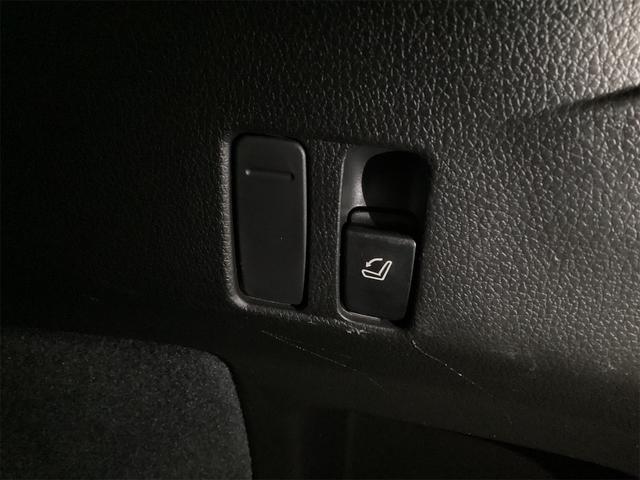レヴォーグ １．６ＧＴアイサイト　４ＷＤ　ＥＴＣ　バックカメラ　ナビ　ＴＶ　オートクルーズコントロール　レーンアシスト　衝突被害軽減システム　アルミホイール　オートライト　スマートキー　アイドリングストップ　電動格納ミラー　ＣＶＴ（32枚目）