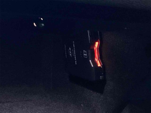 ３０８ アリュール　ブルーＨＤｉ　ドライブレコーダー　ＥＴＣ　全周囲カメラ　ナビ　クリアランスソナー　オートクルーズコントロール　衝突被害軽減システム　アルミホイール　ＬＥＤヘッドランプ　パワーシート　スマートキー　ＡＴ　ＡＢＳ（12枚目）