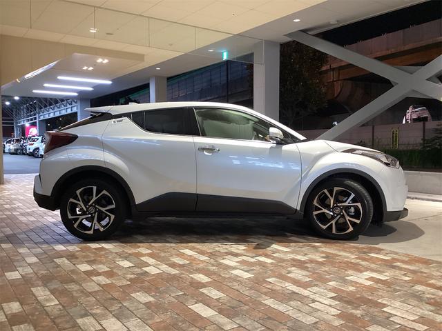 Ｃ－ＨＲ Ｇ－Ｔ　モード　ブルーノ　ドライブレコーダー　ＥＴＣ　バックカメラ　クリアランスソナー　オートクルーズコントロール　レーンアシスト　衝突被害軽減システム　ナビ　ＴＶ　オートマチックハイビーム　オートライト　ＬＥＤヘッドランプ（4枚目）