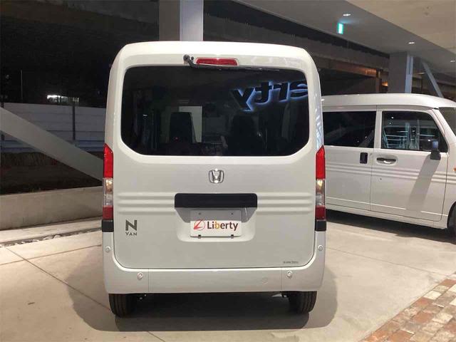 Ｎ－ＶＡＮ Ｇ　軽トラック　ＣＶＴ　衝突被害軽減システム　クリアランスソナー　レーンアシスト　両側スライドドア　アイドリングストップ　オートライト　ＥＳＣ　エアコン　パワーウィンドウ　運転席エアバッグ（19枚目）