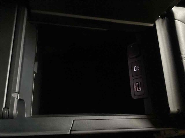 アルファード Z 全周囲カメラ ナビ TV クリアランスソナー オートクルーズコントロール レーンアシスト 衝突被害軽減システム オートマチックハイビーム オートライト LEDヘッドランプ 電動リアゲート スマートキー(50枚目)