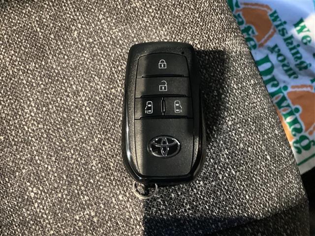 シエンタ ハイブリッドＺ　ドライブレコーダー　ＥＴＣ　全周囲カメラ　ナビ　ＴＶ　クリアランスソナー　オートクルーズコントロール　レーンアシスト　衝突被害軽減システム　両側電動スライドドア　オートマチックハイビーム（18枚目）