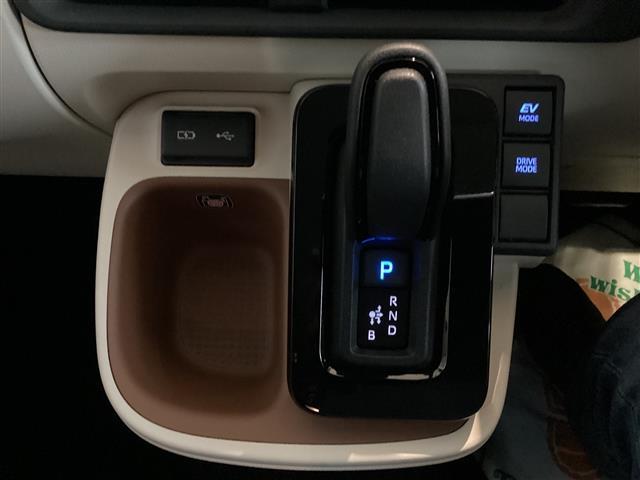 シエンタ ハイブリッドＺ　ドライブレコーダー　ＥＴＣ　全周囲カメラ　ナビ　ＴＶ　クリアランスソナー　オートクルーズコントロール　レーンアシスト　衝突被害軽減システム　両側電動スライドドア　オートマチックハイビーム（27枚目）