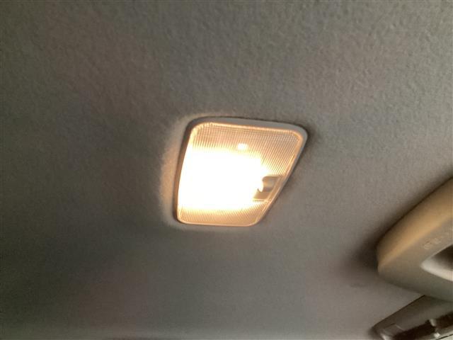 シエンタ ハイブリッドＺ　ドライブレコーダー　ＥＴＣ　全周囲カメラ　ナビ　ＴＶ　クリアランスソナー　オートクルーズコントロール　レーンアシスト　衝突被害軽減システム　両側電動スライドドア　オートマチックハイビーム（40枚目）