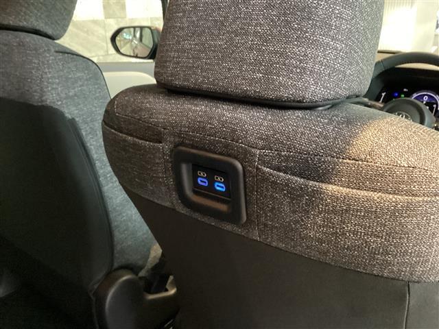 シエンタ ハイブリッドＺ　ドライブレコーダー　ＥＴＣ　全周囲カメラ　ナビ　ＴＶ　クリアランスソナー　オートクルーズコントロール　レーンアシスト　衝突被害軽減システム　両側電動スライドドア　オートマチックハイビーム（45枚目）