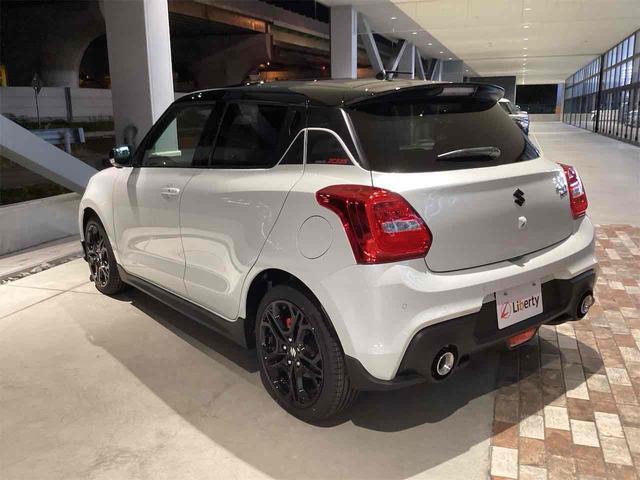 ご覧頂きまして誠に有難うございます!!是非ご来店して頂き、実際にご覧になって頂ければと思います。お客様からのご連絡をスタッフ一同、心よりお待ちしております