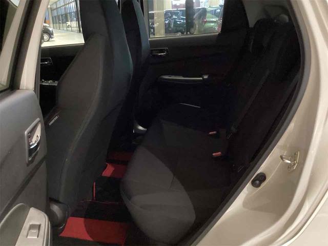 すぐにご来店頂けない場合や遠方にお住まいの方、車両状態の詳細が知りたい方はお気軽にご連絡下さい♪