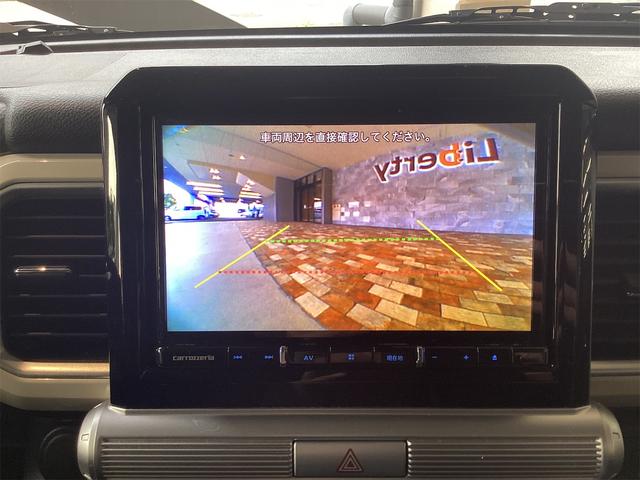 バックカメラ装備。駐車が苦手な方には欠かせません。