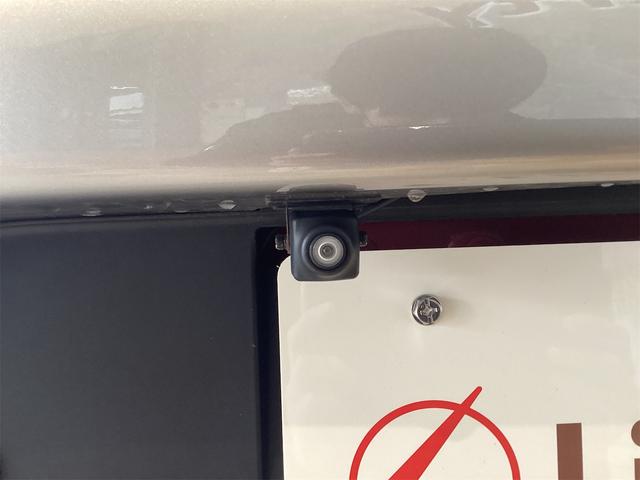 この度は当店のお車をご覧になっていただき、誠にありがとうございます。ぜひじっくりとご検討下さい。気軽にお問合せ・お見積りお待ちしております。