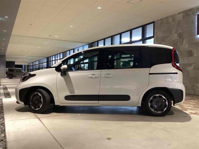 シエンタ ハイブリッドZ ETC 全周囲カメラ ナビ TV クリアランスソナー オートクルーズコントロール レーンアシスト 衝突被害軽減システム 両側電動スライドドア オートマチックハイビーム オートライト LEDヘッドランプ(8枚目)