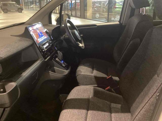 シエンタ ハイブリッドZ ETC 全周囲カメラ ナビ TV クリアランスソナー オートクルーズコントロール レーンアシスト 衝突被害軽減システム 両側電動スライドドア オートマチックハイビーム オートライト LEDヘッドランプ(41枚目)