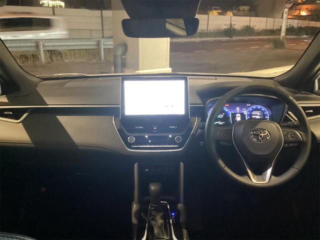 カローラクロス ハイブリッド　Ｚ　全周囲カメラ　オートクルーズコントロール　レーンアシスト　パークアシスト　衝突被害軽減システム　ナビ　ＴＶ　オートマチックハイビーム　ＬＥＤヘッドランプ　電動リアゲート　アルミホイール　スマートキー（9枚目）