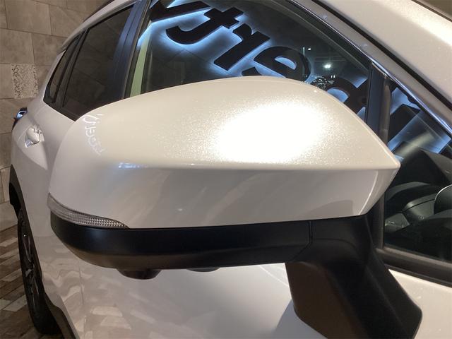 カローラクロス ハイブリッド　Ｚ　全周囲カメラ　オートクルーズコントロール　レーンアシスト　パークアシスト　衝突被害軽減システム　ナビ　ＴＶ　オートマチックハイビーム　ＬＥＤヘッドランプ　電動リアゲート　アルミホイール　スマートキー（23枚目）