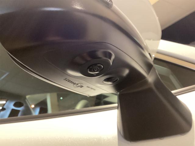 カローラクロス ハイブリッド　Ｚ　全周囲カメラ　オートクルーズコントロール　レーンアシスト　パークアシスト　衝突被害軽減システム　ナビ　ＴＶ　オートマチックハイビーム　ＬＥＤヘッドランプ　電動リアゲート　アルミホイール　スマートキー（25枚目）