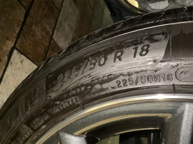 カローラクロス ハイブリッド　Ｚ　全周囲カメラ　オートクルーズコントロール　レーンアシスト　パークアシスト　衝突被害軽減システム　ナビ　ＴＶ　オートマチックハイビーム　ＬＥＤヘッドランプ　電動リアゲート　アルミホイール　スマートキー（27枚目）