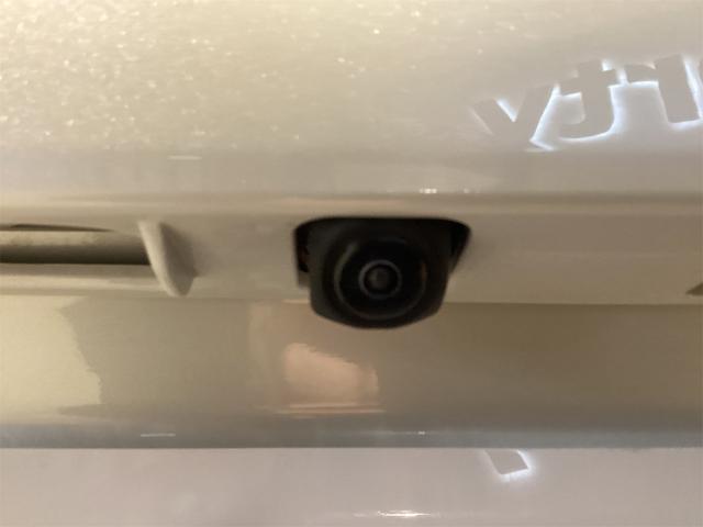 カローラクロス ハイブリッド　Ｚ　全周囲カメラ　オートクルーズコントロール　レーンアシスト　パークアシスト　衝突被害軽減システム　ナビ　ＴＶ　オートマチックハイビーム　ＬＥＤヘッドランプ　電動リアゲート　アルミホイール　スマートキー（29枚目）