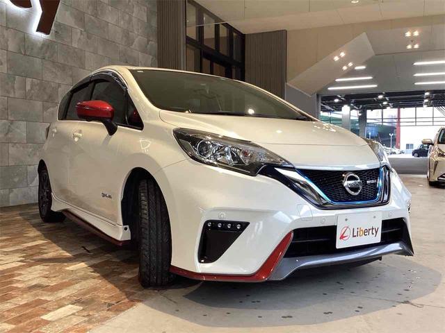 ノート e-パワーニスモ ドライブレコーダー ETC 全周囲カメラ ナビ TV オートクルーズコントロール レーンアシスト 衝突被害軽減システム アルミホイール オートライト スマートキー アイドリングストップ 電動格納ミラー(3枚目)