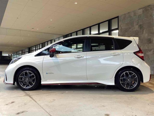 ノート e-パワーニスモ ドライブレコーダー ETC 全周囲カメラ ナビ TV オートクルーズコントロール レーンアシスト 衝突被害軽減システム アルミホイール オートライト スマートキー アイドリングストップ 電動格納ミラー(8枚目)