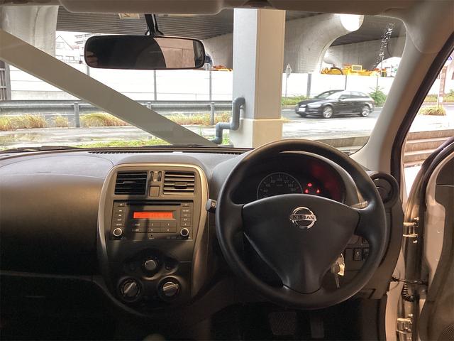 マーチ Ｓ　キーレスエントリー　電動格納ミラー　ＣＶＴ　衝突安全ボディ　ＡＢＳ　ＥＳＣ　ＣＤ　ミュージックプレイヤー接続可　エアコン（9枚目）