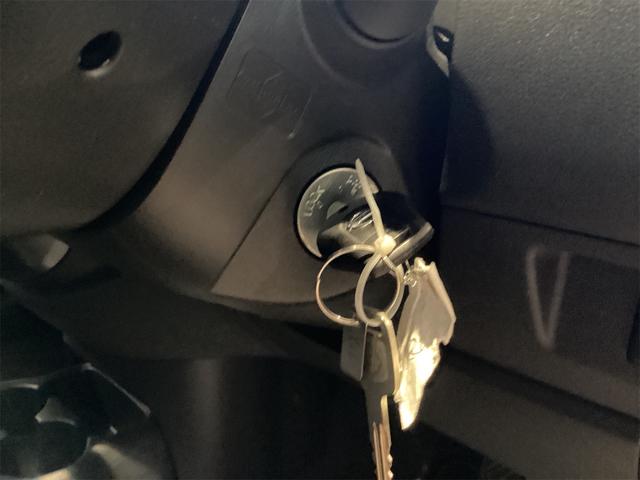 マーチ Ｓ　キーレスエントリー　電動格納ミラー　ＣＶＴ　衝突安全ボディ　ＡＢＳ　ＥＳＣ　ＣＤ　ミュージックプレイヤー接続可　エアコン（15枚目）