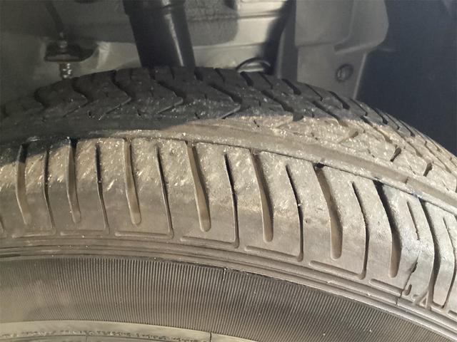 マーチ Ｓ　キーレスエントリー　電動格納ミラー　ＣＶＴ　衝突安全ボディ　ＡＢＳ　ＥＳＣ　ＣＤ　ミュージックプレイヤー接続可　エアコン（20枚目）