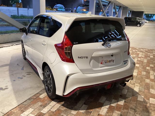 ノート ニスモ ETC バックカメラ アルミホイール スマートキー アイドリングストップ 電動格納ミラー CVT 盗難防止システム 衝突安全ボディ ABS ESC Bluetooth エアコン パワーステアリング(6枚目)