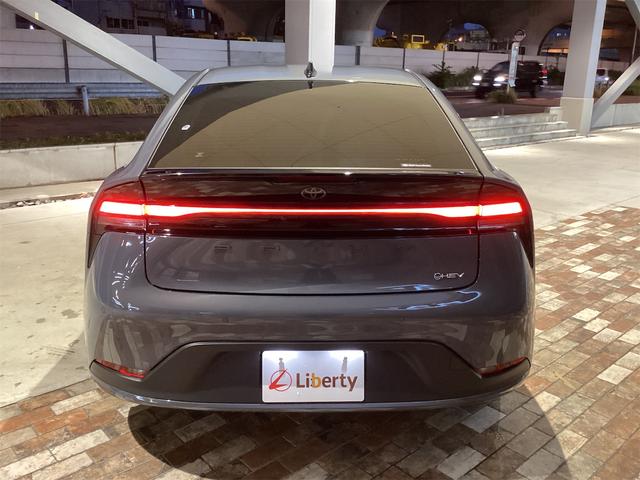 プリウス Ｇ　ドライブレコーダー　クリアランスソナー　レーンアシスト　オートクルーズコントロール　衝突被害軽減システム　全周囲カメラ　ナビ　アルミホイール　オートマチックハイビーム　オートライト　ＬＥＤヘッドランプ（6枚目）