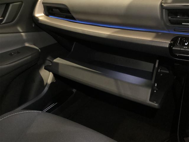 プリウス Ｇ　ドライブレコーダー　クリアランスソナー　レーンアシスト　オートクルーズコントロール　衝突被害軽減システム　全周囲カメラ　ナビ　アルミホイール　オートマチックハイビーム　オートライト　ＬＥＤヘッドランプ（46枚目）