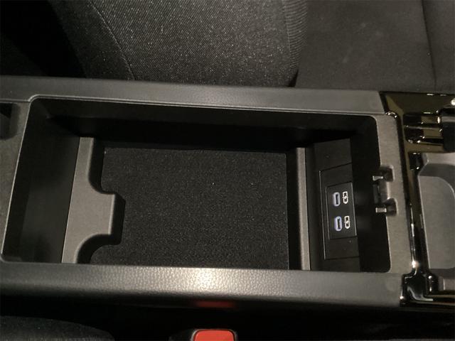 プリウス Ｇ　ドライブレコーダー　クリアランスソナー　レーンアシスト　オートクルーズコントロール　衝突被害軽減システム　全周囲カメラ　ナビ　アルミホイール　オートマチックハイビーム　オートライト　ＬＥＤヘッドランプ（47枚目）