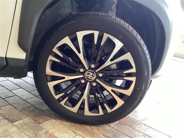 ヤリスクロス ハイブリッドZ ETC 全周囲カメラ クリアランスソナー オートクルーズコントロール レーンアシスト パワーシート 衝突被害軽減システム ナビ オートマチックハイビーム オートライト LEDヘッドランプ(20枚目)