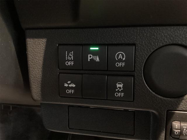 クリアランスソナー付きなので障害物をセンサーで感知し、ドライバーに衝突の危険を知らせてくれます☆