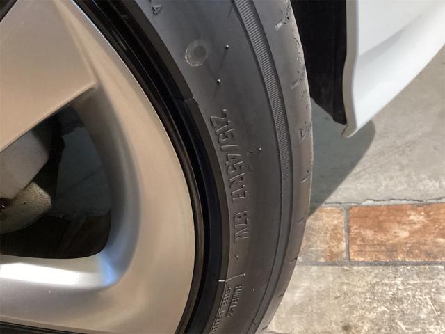 トヨタ プリウス 23枚目