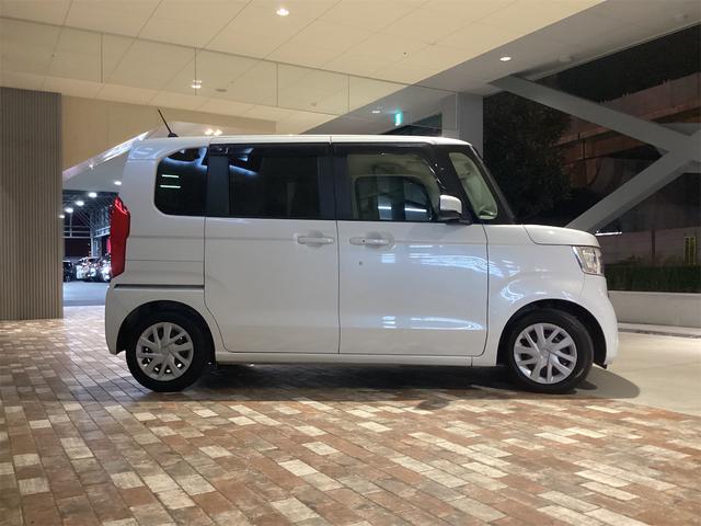 Ｎ－ＢＯＸ Ｇ・Ｌホンダセンシング　バックカメラ　両側スライド・片側電動　ナビ　オートクルーズコントロール　レーンアシスト　衝突被害軽減システム　オートライト　スマートキー　アイドリングストップ　電動格納ミラー　ＣＶＴ　ＥＳＣ　エアコン（4枚目）