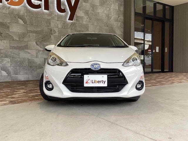 アクア Ｓ　ＥＴＣ　バックカメラ　ナビ　ＴＶ　スマートキー　電動格納ミラー　ＣＶＴ　衝突安全ボディ　ＡＢＳ　ＥＳＣ　ＣＤ　ＵＳＢ　Ｂｌｕｅｔｏｏｔｈ　エアコン　パワーステアリング　パワーウィンドウ（15枚目）