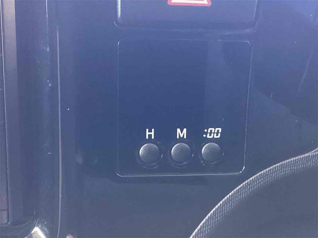 アクア Ｓ　ＥＴＣ　バックカメラ　ナビ　ＴＶ　スマートキー　電動格納ミラー　ＣＶＴ　衝突安全ボディ　ＡＢＳ　ＥＳＣ　ＣＤ　ＵＳＢ　Ｂｌｕｅｔｏｏｔｈ　エアコン　パワーステアリング　パワーウィンドウ（48枚目）