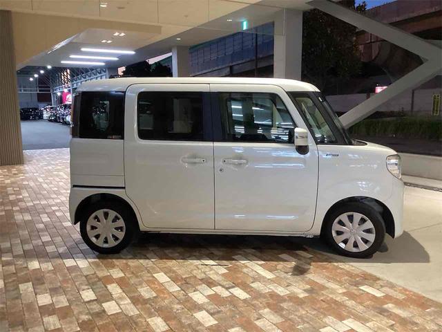 フレアワゴン ハイブリッドＸＳ　ドライブレコーダー　ＥＴＣ　バックカメラ　両側電動スライドドア　ナビ　オートクルーズコントロール　レーンアシスト　オートライト　スマートキー　アイドリングストップ　電動格納ミラー　シートヒーター（17枚目）