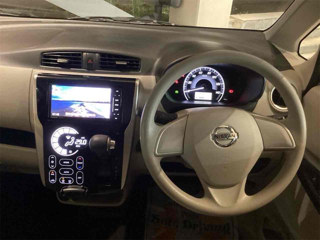 デイズ Ｘ　全周囲カメラ　ナビ　ＴＶ　衝突被害軽減システム　スマートキー　アイドリングストップ　電動格納ミラー　ＣＶＴ　ＥＳＣ　ＣＤ　アルミホイール　エアコン　パワーステアリング　パワーウィンドウ（5枚目）