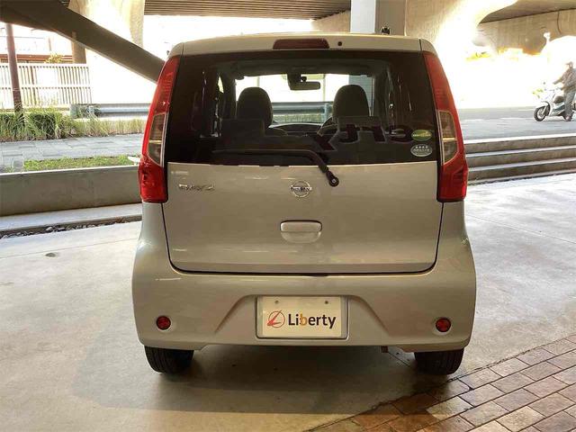 デイズ Ｊ　ナビ　ＴＶ　衝突被害軽減システム　電動格納ミラー　ベンチシート　ＣＶＴ　ＥＳＣ　ＣＤ　ミュージックプレイヤー接続可　エアコン　パワーウィンドウ（6枚目）