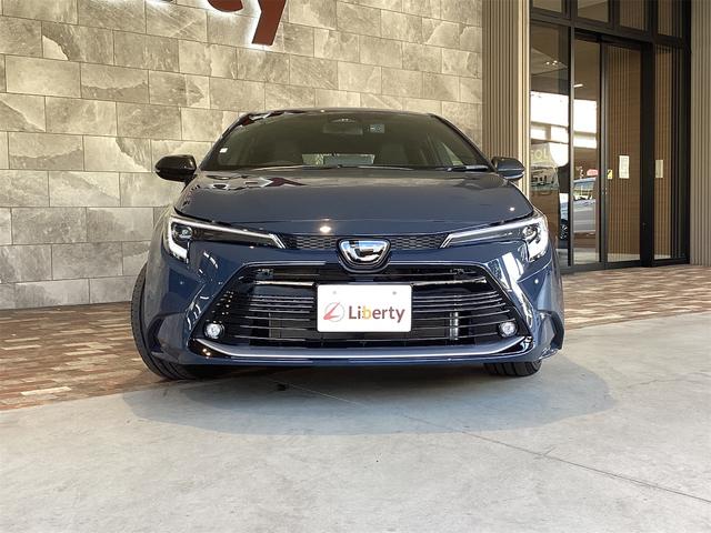 カローラツーリング ハイブリッド　ダブルバイビー　ドライブレコーダー　バックカメラ　ナビ　ＴＶ　クリアランスソナー　オートクルーズコントロール　レーンアシスト　衝突被害軽減システム　アルミホイール　オートマチックハイビーム　オートライト（2枚目）